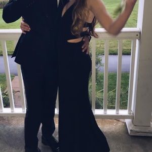 Black prom dress